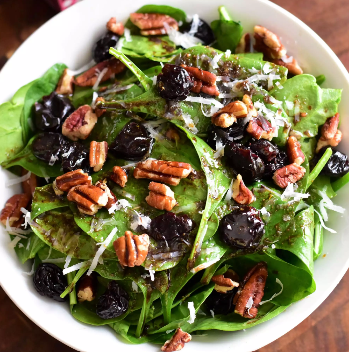 Festive Holiday Salad Surprise